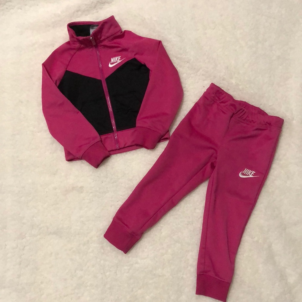 Nike 2 piece sweatsuit